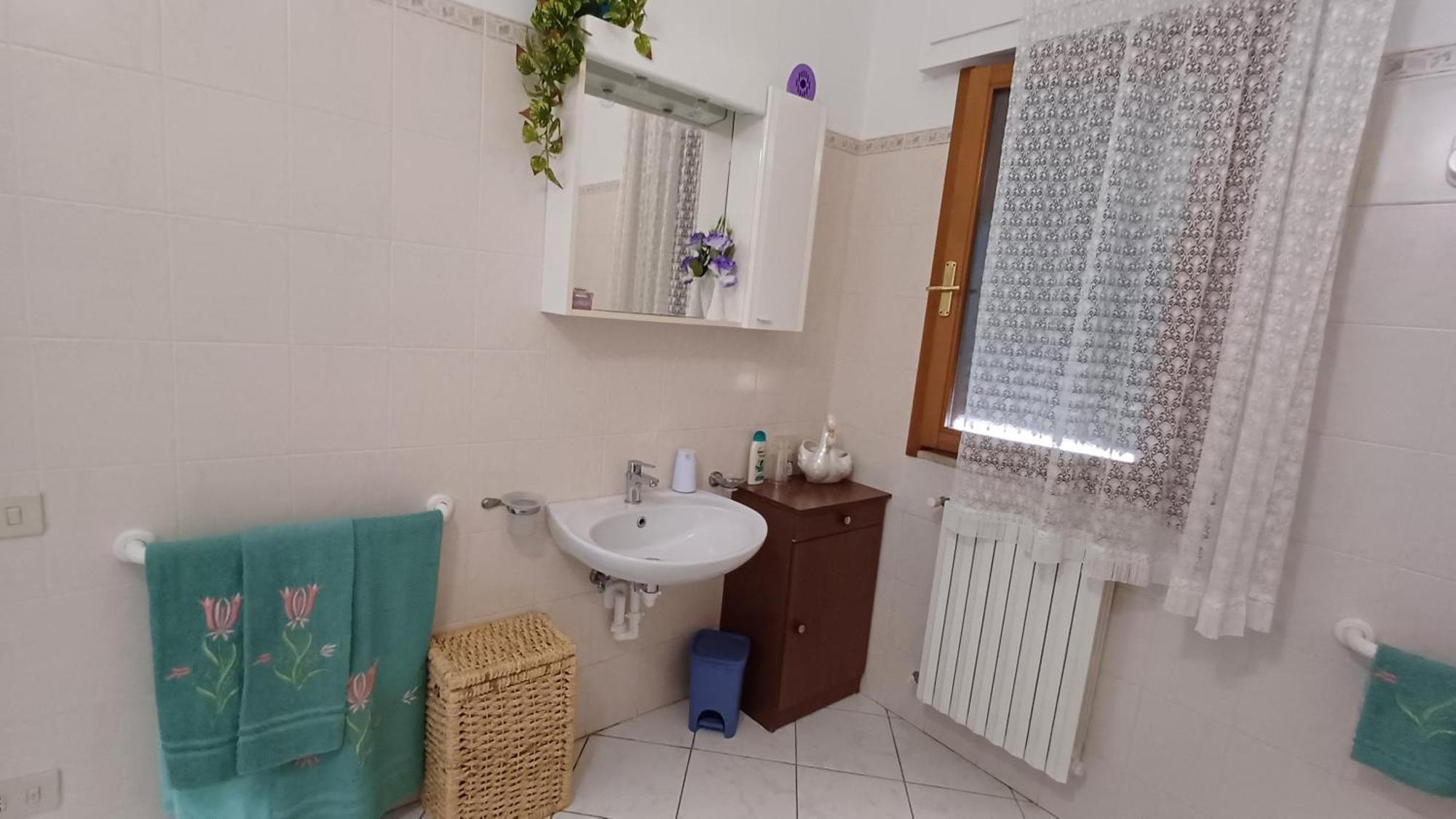 Casa Vacanze Luisa Lazzeretto Bagian luar foto